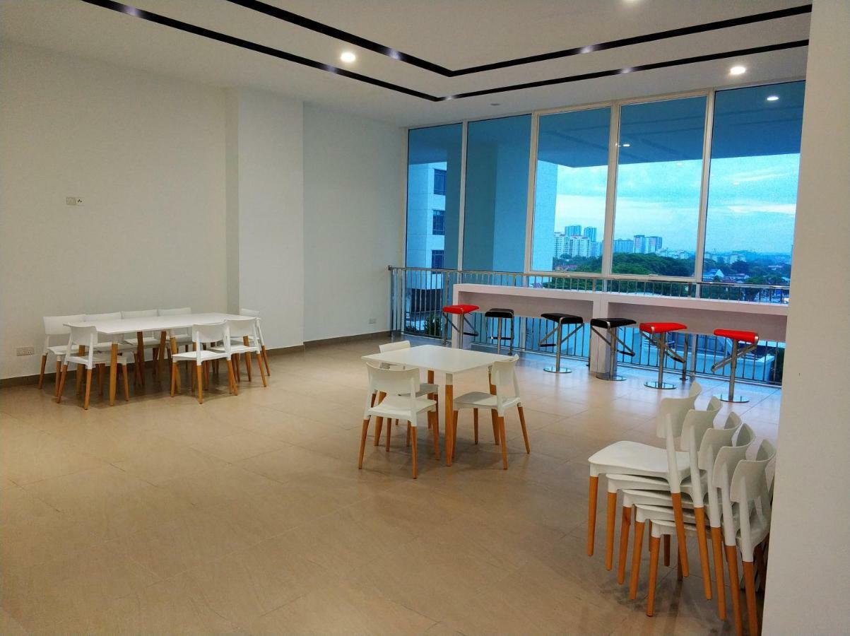 Ais-Kacang Sweet Home Pinnacle Tower Johor Bahru Esterno foto